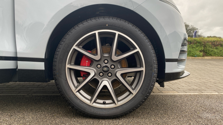 Land Rover Range Rover Velar 2.0 D200 MHEV Dynamic SE 5dr Auto Diesel Estate